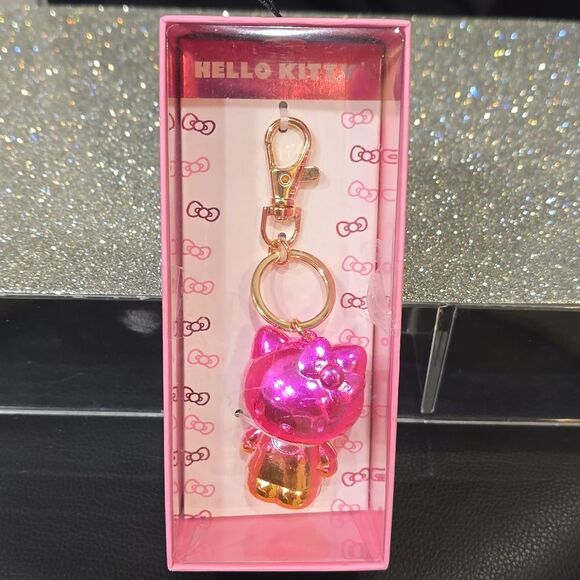 Hello Kitty Ombre Metallic Bag/ Keychain - Picture 3 of 4